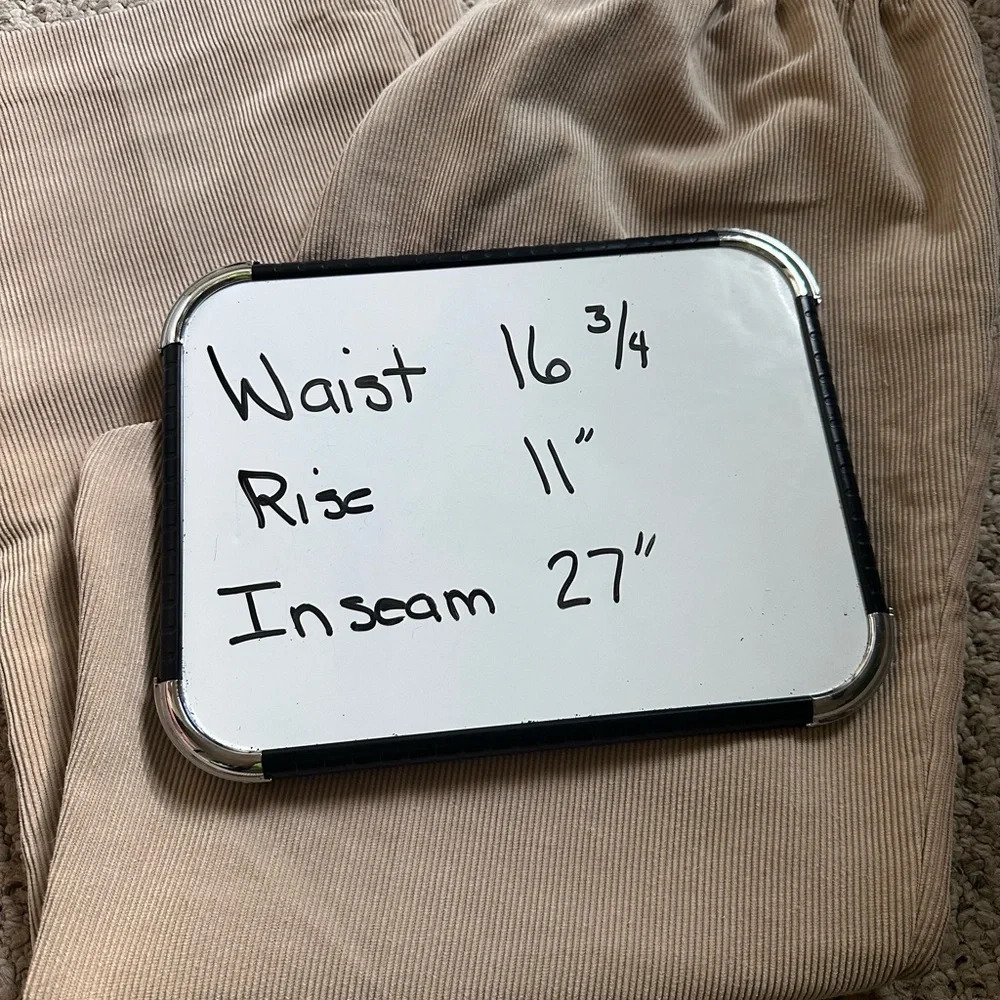 Alfred Dunner women’s corduroy slacks. Size 12 - Picture 4 of 5